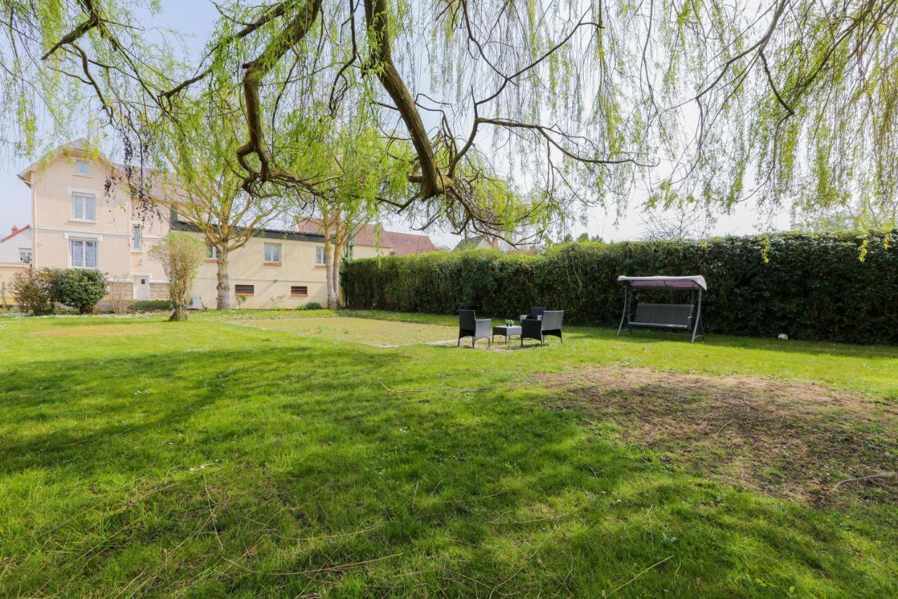 Le Vexin Apartment Gisors Exterior photo